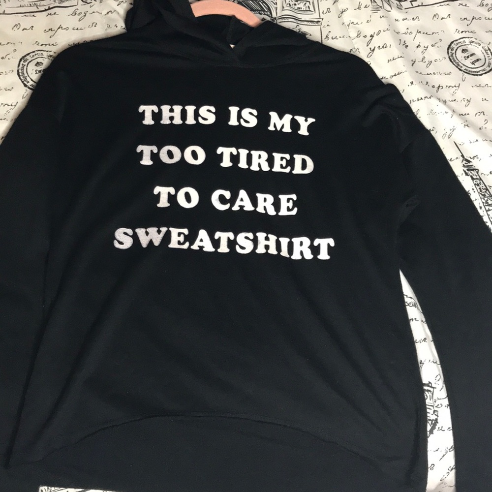 TEENS | too tired to care pullover!